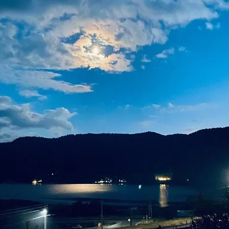 айрови * סרניצה