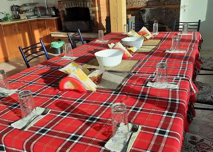 айрови Vendégház *